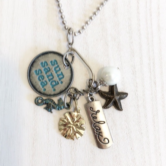 Sun Sand Sea beach/shell charm long pendant necklace - Picture 3 of 5